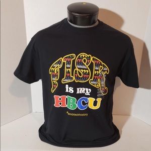 Medium live HBCU shirt